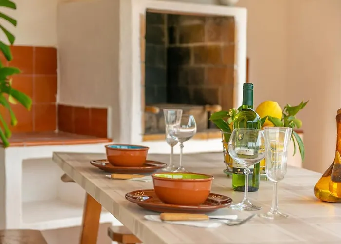 Casa Dina-villa Con Piscina Privada Y Wifi Gratis 别墅